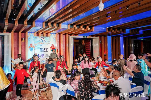 民族文化交融绽放，城市中心展演高原盛会——2025成都西藏饭店“雅江林卡·雪顿欢歌”文化生活节