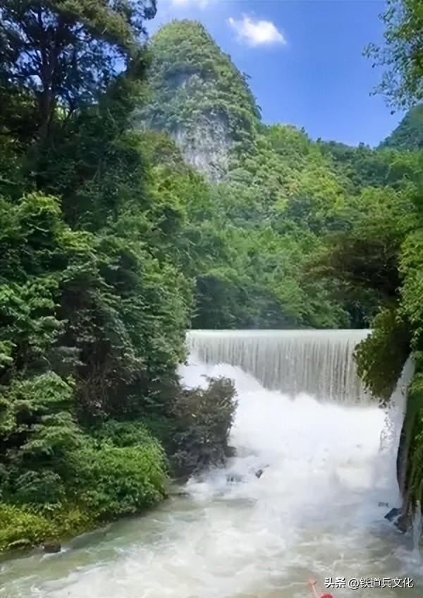 赏心悦目游荔波 文/铁五师王新明
