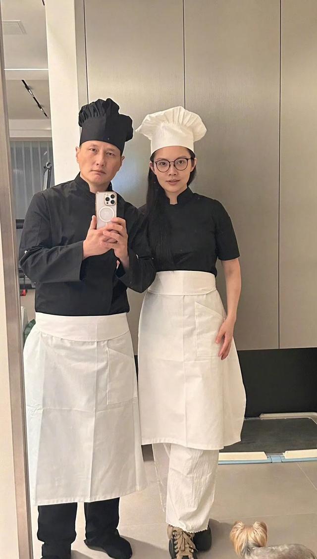 京遇甜蜜瞬间：徐冬冬与尹子维试婚纱揭秘
