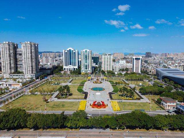 中国最“可惜”的城市，曾是四大经济特区之首，如今沦为三线小城