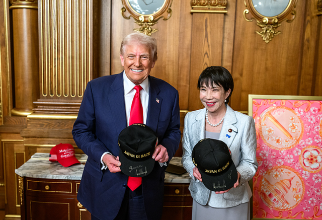 挂断中方电话后，特朗普紧急喊话高市早苗：不许推翻二战胜利成果