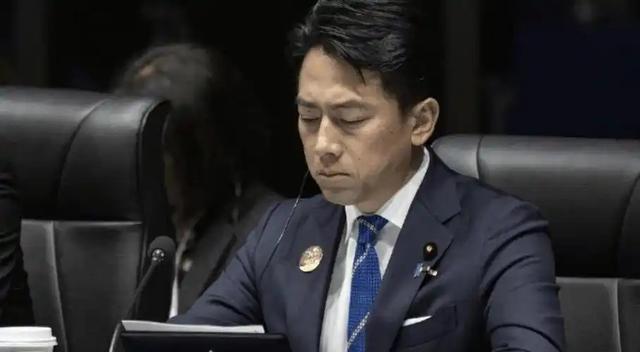 日方果然咽不下这口气，12架战机挂载48枚导弹，摆明要针对辽宁舰