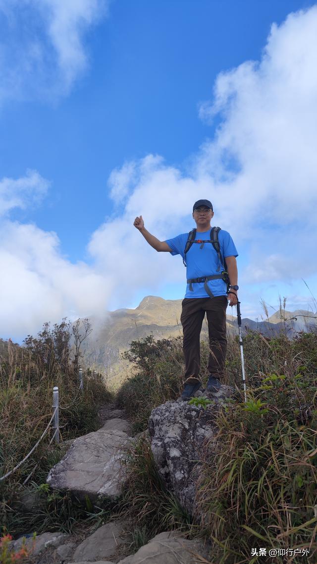 龙岩黄连盂徒步登山