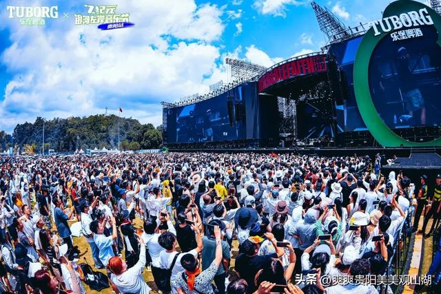 《贵州新闻联播》关注观山湖夏日演艺经济点燃“爱乐之城”新活力