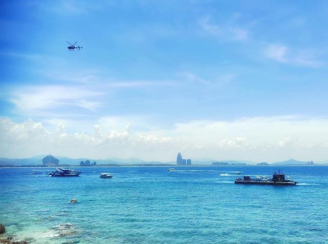 去海南三亚玩了 1 周回来，说句大实话，三亚真不是所有人能适应的