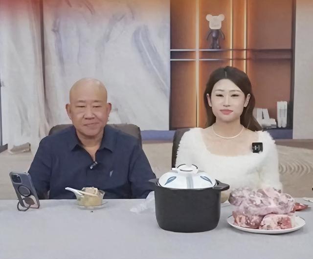 68岁晚节不保，国家一级演员杜旭东，终究是为他的荒唐行径买了单