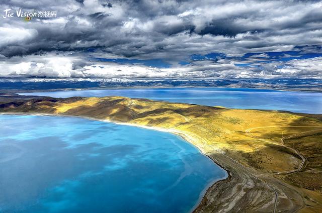 西藏“圣湖”与“鬼湖”的千年对峙！去阿里隐藏着的世界级奇景！