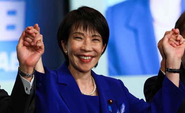 中法达成共识，马克龙离开北京，临走前通告世界	，高市怕啥来啥