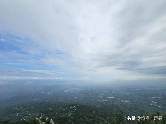 神奇的黄帝迎日蜂，夜爬始祖山，期盼迎日出，乌云遮天蔽，遗憾乐