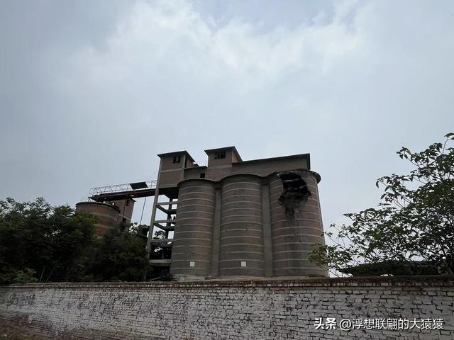 暴雨如注中的长清一日游（第二水泥厂、双乳山汉墓、满井峪）