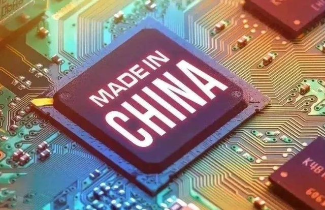 英国：我们觉得中国是竞争对手，中国：别闹，你连赛道也挤不进！