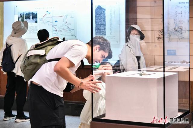 新甘肃 | 敦煌：大漠深处人气旺 阳关古韵漾新风