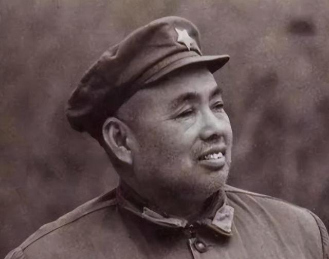 55年毛主席拒绝大元帅军衔，笑问周总理：你的元帅军衔还要不要评