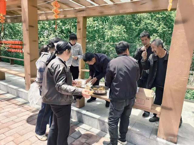 立夏初启 恰逢归期 云屏山水不负相逢