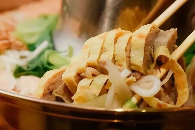 从一碗牛肉面开始，解锁初冬金昌的一日漫游