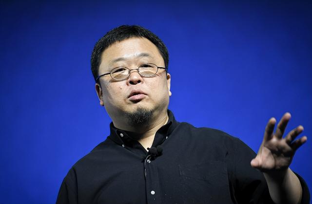 汤家凤吐槽于东来：买你东西，不代表认可你的价值观