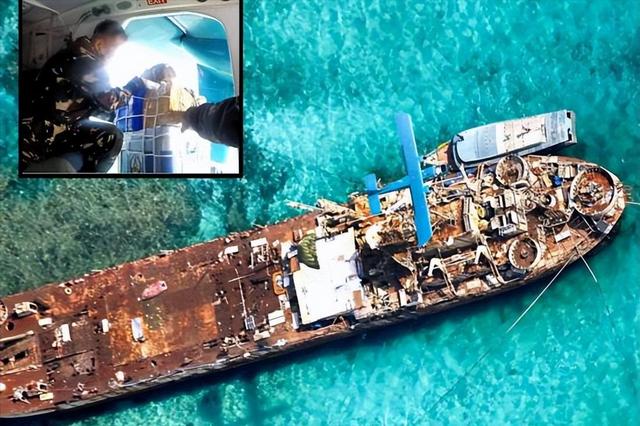 趴在中国仁爱礁9000多天的菲律宾军舰，如今已经再也拖不走了！