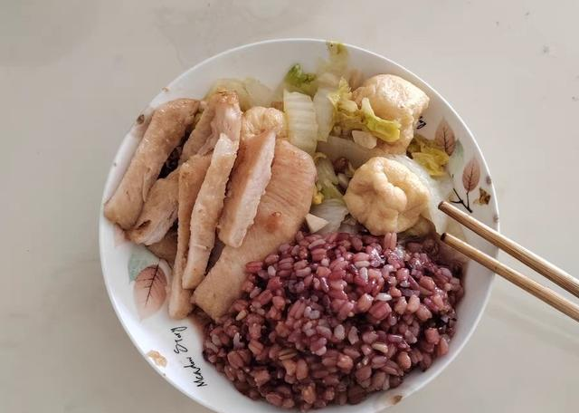 16+8轻断食食谱确实有效，从120到95斤	，我靠这方法瘦了20斤！