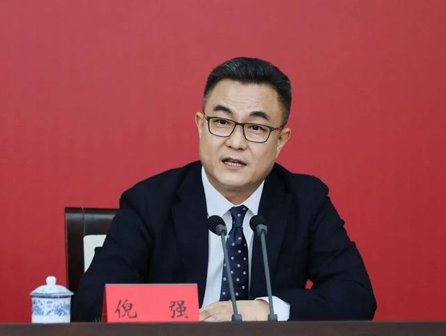 “老虎”倪强被罢免 曾任海南省委常委
