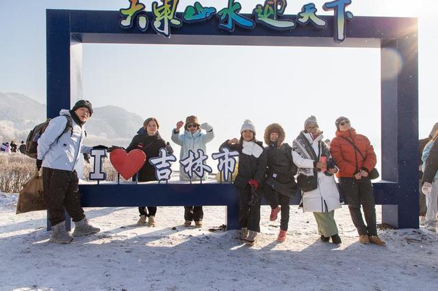 小雾凇岛迎绝美五星雾凇 配套升级打造舒心冬游地