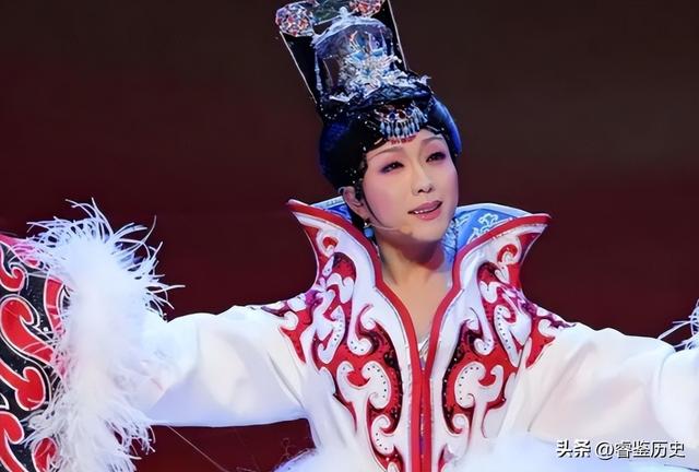 这一次	，47岁的“跳梁小丑”李玉刚，如今已彻底走上了另一条道路