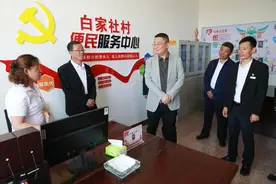 太原市阳曲县：县委书记李京京深入泥屯镇调研图片