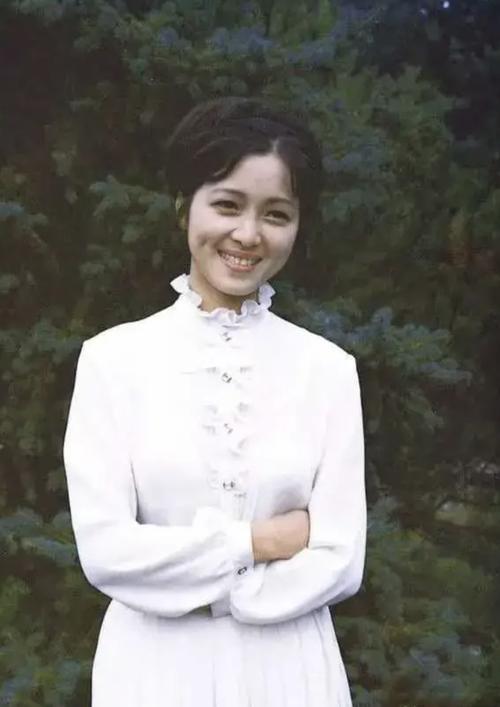 包养四个男人，嫁给70岁富翁？央视女主持私生活谣言真的太离谱