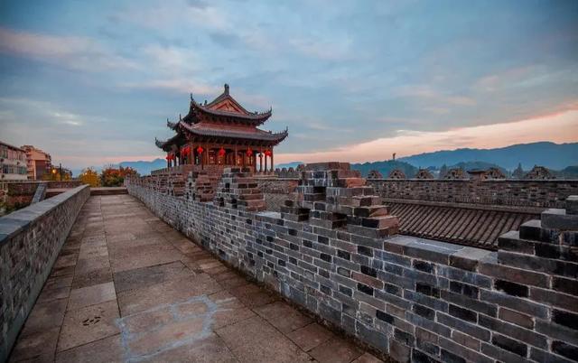 连云港必去的五个景点，去过三个算及格，你去过几个