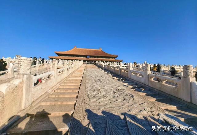 故宫铜钉消失谜案，清代皇权崩塌倒计时，暗藏六百年文明隐痛