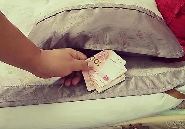 11年，内蒙一女子每晚打麻将，从来没输过钱，丈夫在地窖找到原因