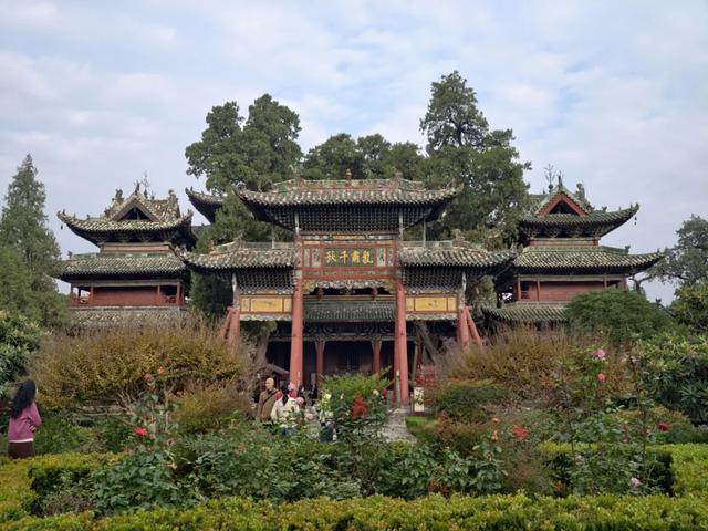 4所高校学子速领!运城关公故里免票畅玩,年卡打折还能携亲属