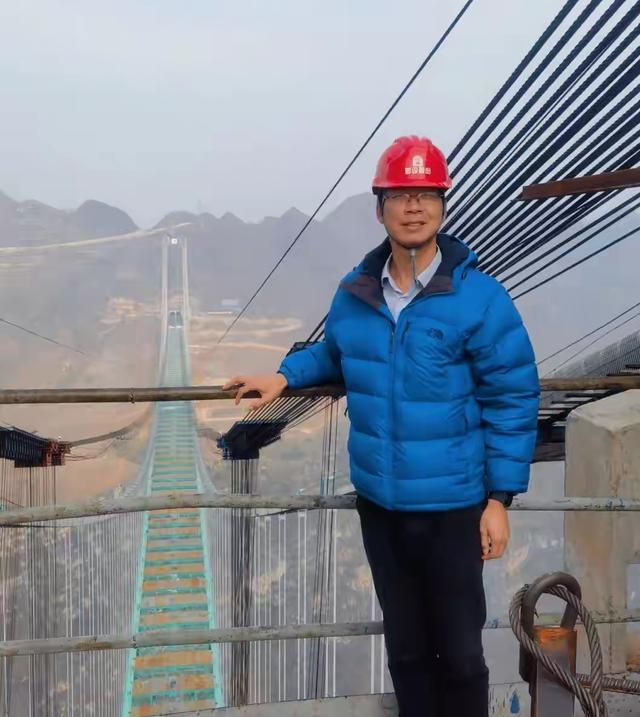 625米云端筑梦：一座桥如何改写山河，惊艳世界