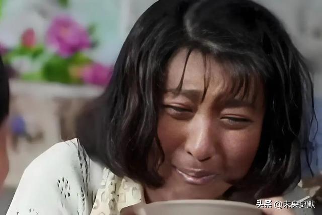 自身难保！继官媒下场之后	，闫学晶又被曝身份造假，宋丹丹说对了