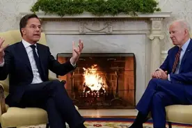 荷兰态度180°大转弯，着急向中国出口光刻机！背后究竟有什么秘密图片