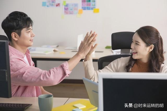 夫妻之间最伤丈夫心的，大多是妻子的3种行为，基本错不了