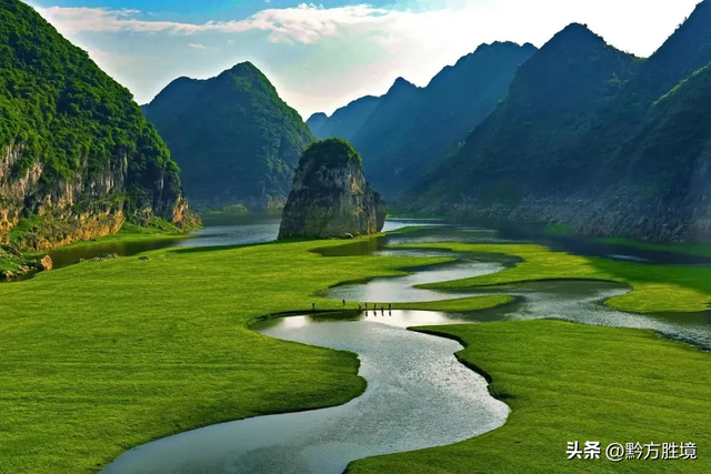 你还记得绝美的油菜河吗？如今被水库淹没，意外成为网红登山之地