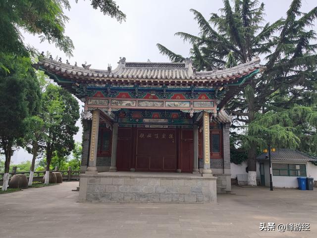 二刷毓璜顶，历经百年的玉皇庙古建筑群，山门里遇到两位门神