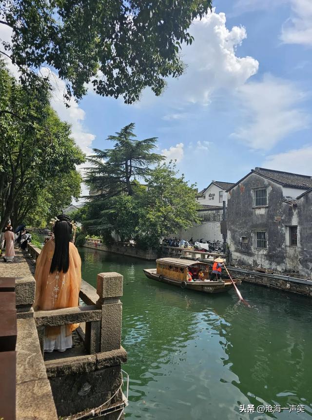 苏州平江路的美，真是风景如画，如诗如画，柔情似水，佳期如梦