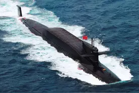 6艘094战略核潜艇载弹72枚，相比美军，能一次齐射336枚核导弹图片