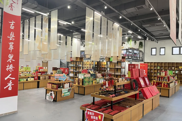 跟着赛事游临汾 | 2025第六届“临汾·520黄河英雄会”轰趴巡游全攻略