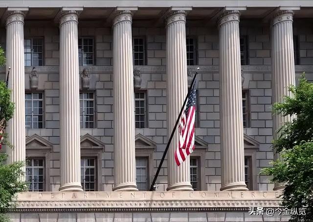 加州前幕僚长23项重罪！22万美金牵出政坛黑幕，泪洒法庭否认指控