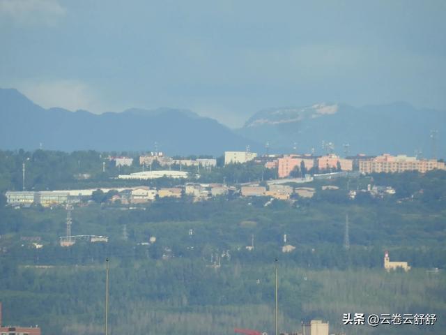 遥望玉山白鹿原,细辩骊山人祖庙