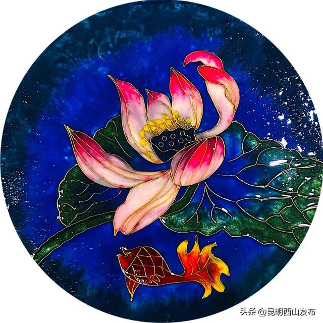 在昆明这个“非遗乐园”，我亲手捏出瓦猫、染出蓝花布，把老手艺玩成了新乐趣！