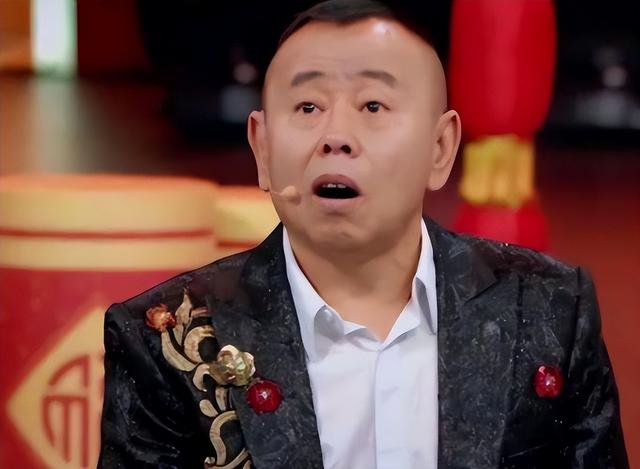 4个老婆，全家移民，享受正师级待遇，潘长江身上哪个标签是真的