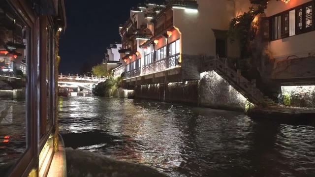 十二经纬绘南京｜秦淮区：一河灯火里的文化新生意