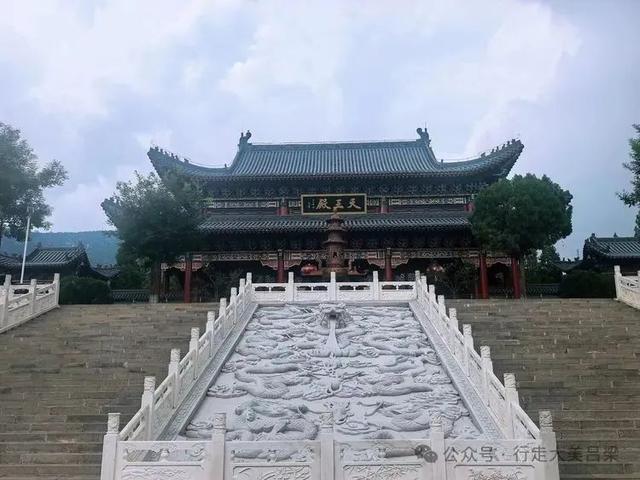 【解德辉：“行走吕梁域外”游记226】盂秋访古刹 北站遇禅音