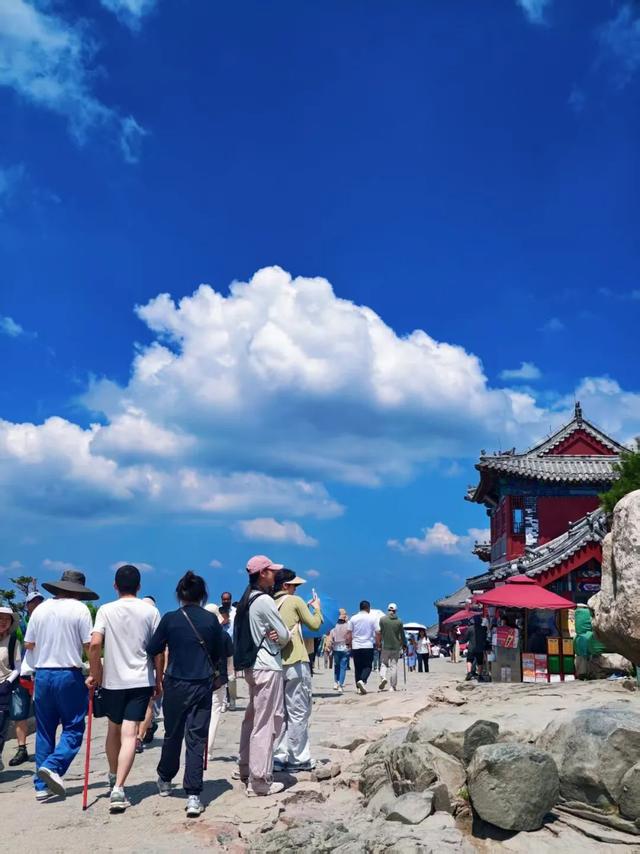 泰山之巅：风云变幻里的华夏印记