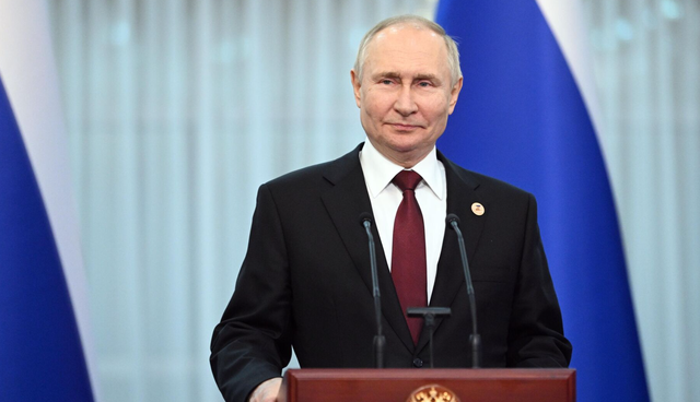 中国航展出手，踢走日本，高市转身盯上中国大后方，请5国进东京