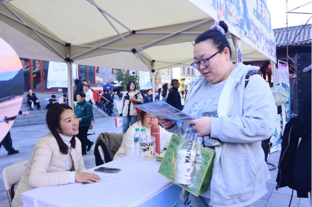 “雪乡很远 铜鼓很近”2025铜鼓冬季旅游推介活动燃动英雄城！