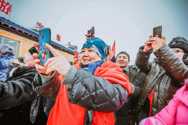 山水有情迎客来，布尔津县以旅游绘就“三交”画卷